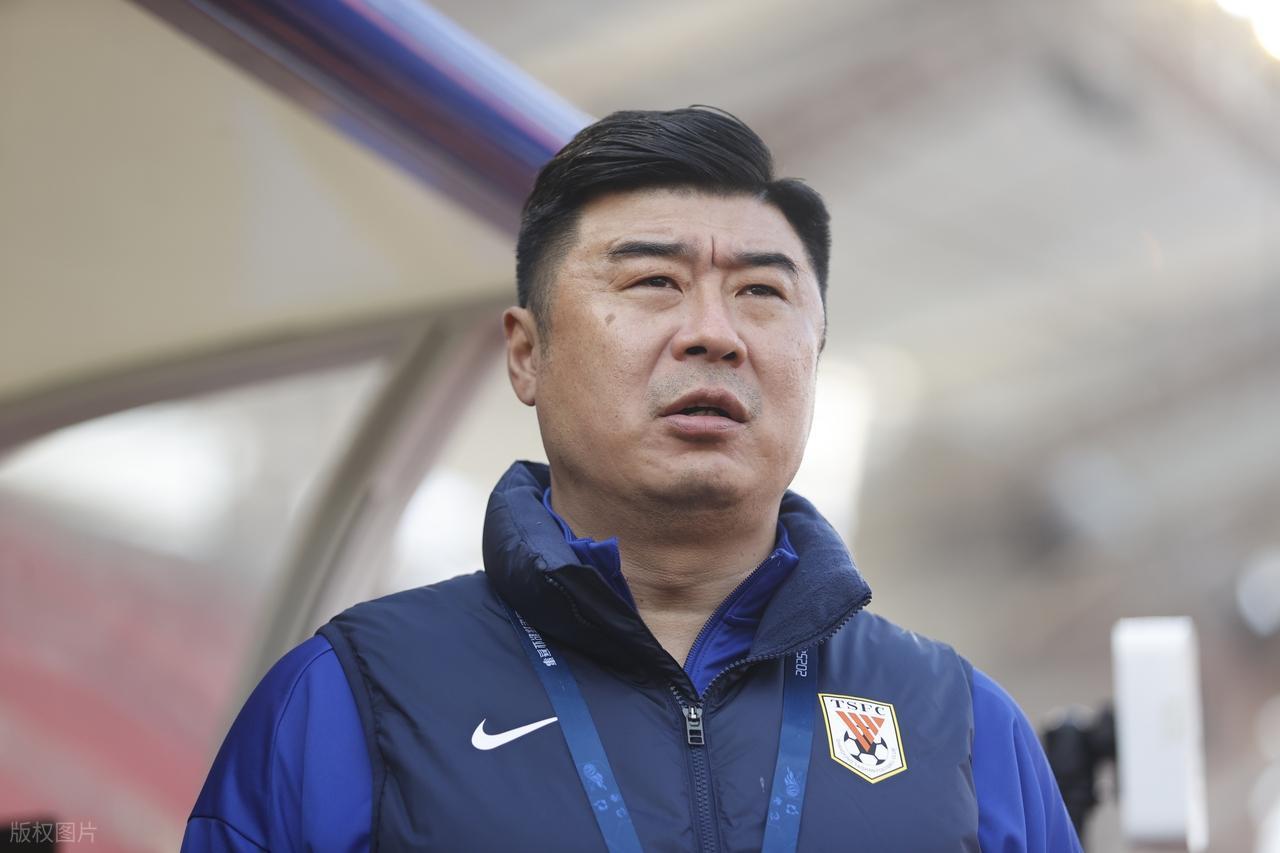 kaiyun-7大本土主帅实力排行，1人或带队夺冠，2人或带队降级，谁先下课