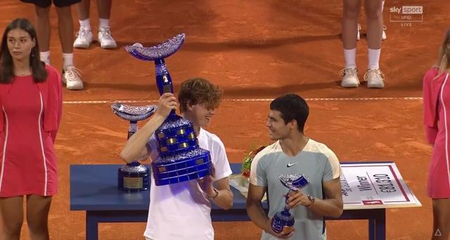 张奔斗：最强数据召唤男子网坛00后最强CP